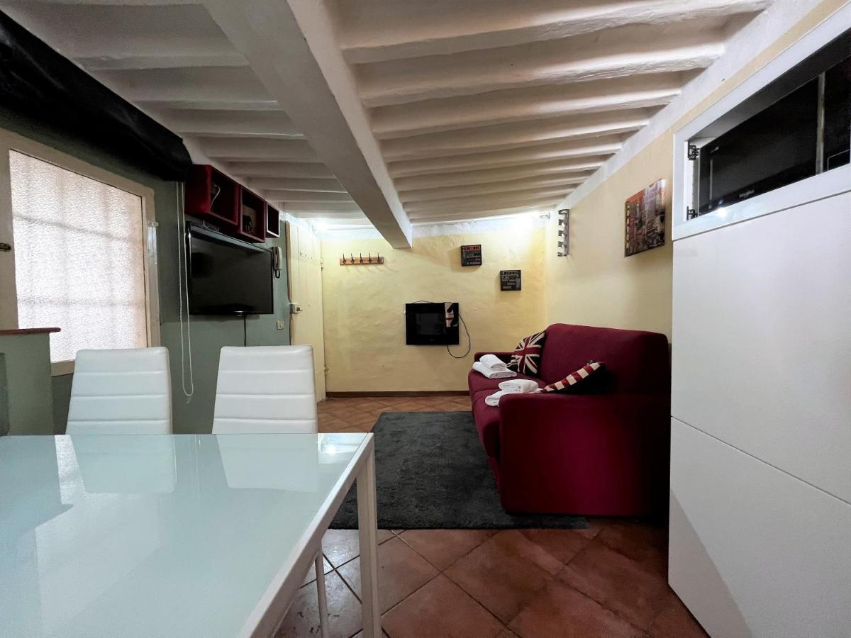Apartamento Mezzanino Al Porrione Siena Exterior foto
